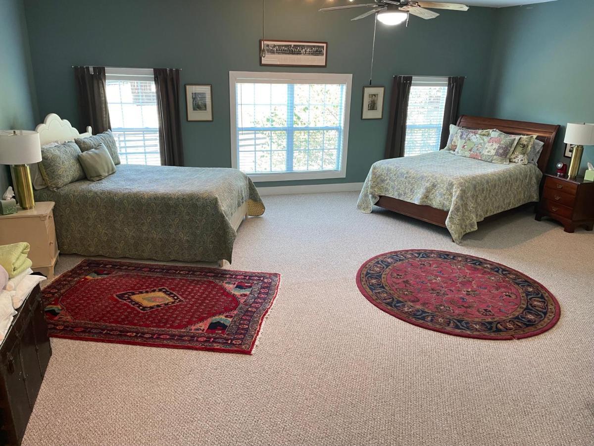 Full Circle Farm Inn Franklin Bagian luar foto